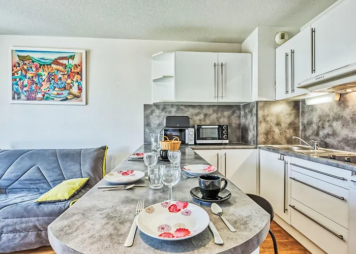 Les Alizes By Interhome *